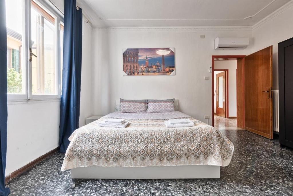 Basic Triple Room